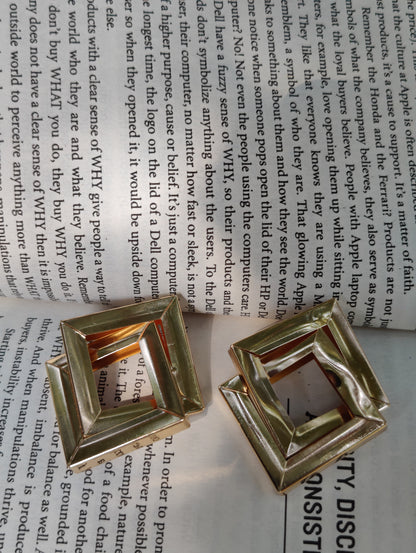 Rusty Bold Geometric Square Stud Earrings