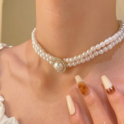 Rusty Classic Pearl Choker Necklace