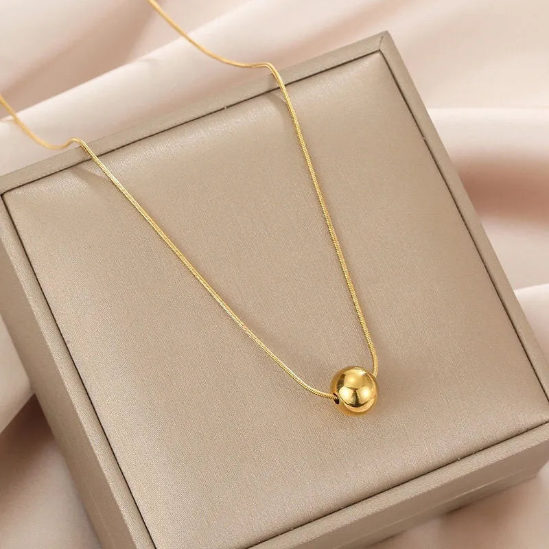 Minimalist Gold Bead Necklace – 18K Gold-Plated Stainless Steel by Rusty