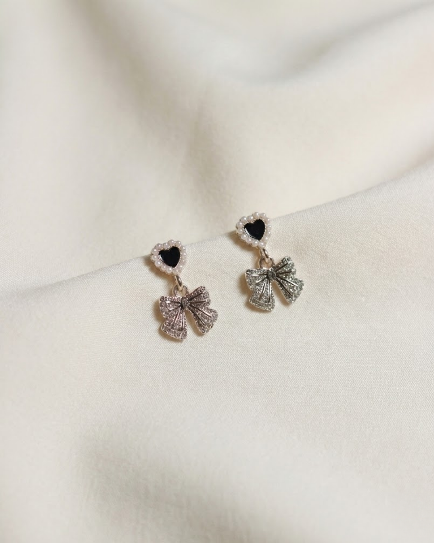 Rusty Black Heart Bow Drop Earrings
