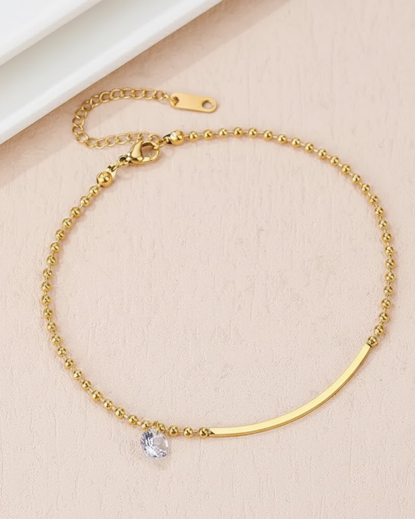 Rusty Elegant Gold Anklet with Crystal Charm