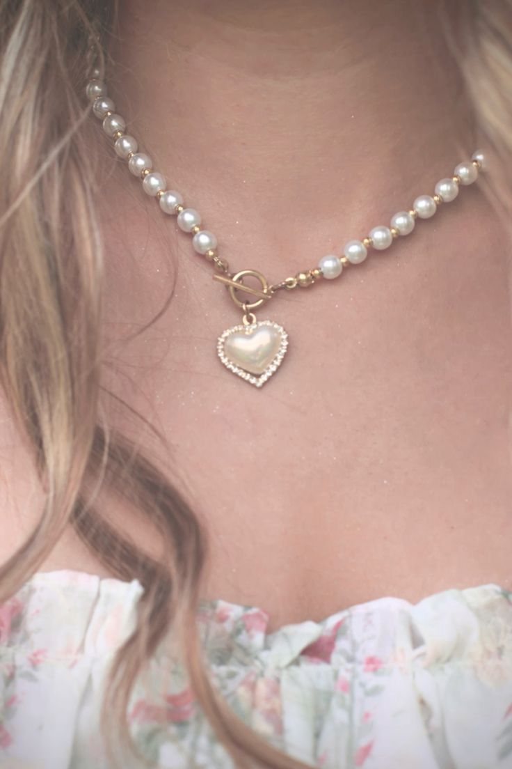 Elegant Pearl Beaded Necklace with Heart Pendant – Rust-Free Fashion by Rusty