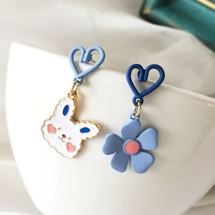 Rusty Blue Bunny & Flower Heart Drop Earrings – Cute Mismatch Design