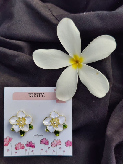 Rusty White Floral Pearl & Crystal Stud Earrings for Women
