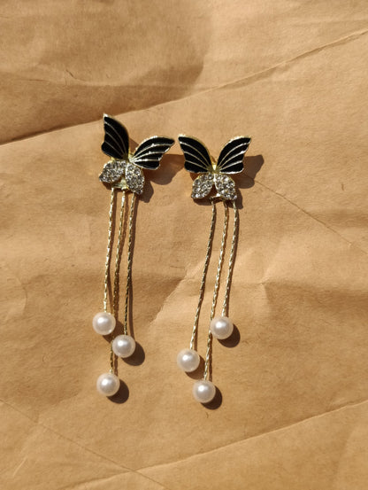 Rusty Blue Leaf Pearl Drop Earrings for Women